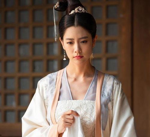 巜美人韩在线观看,穿越时空的绝色传奇 第2张 巜美人韩在线观看,穿越时空的绝色传奇 第2张